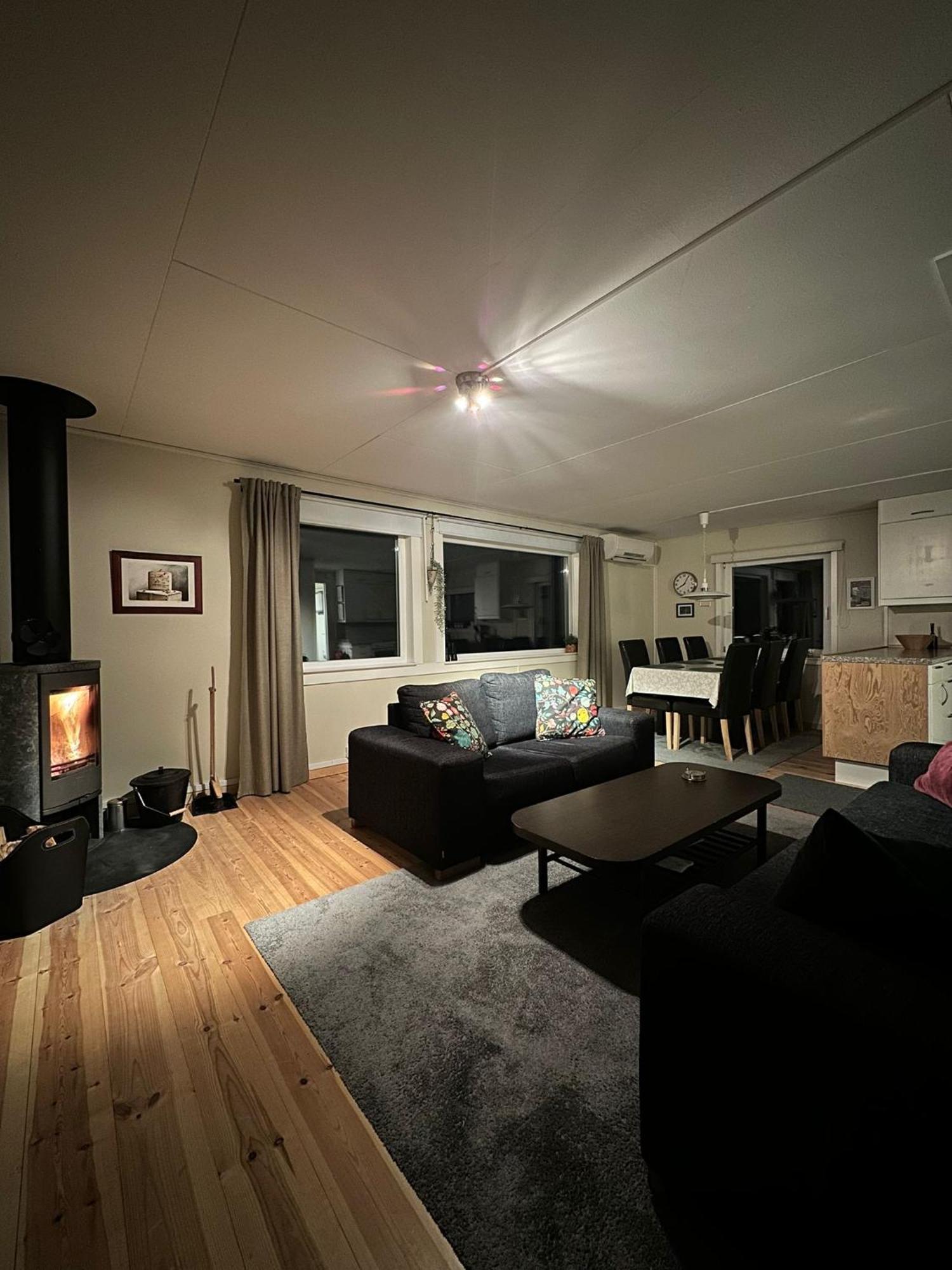 Camp Caroli Family House Villa Jukkasjärvi Kültér fotó