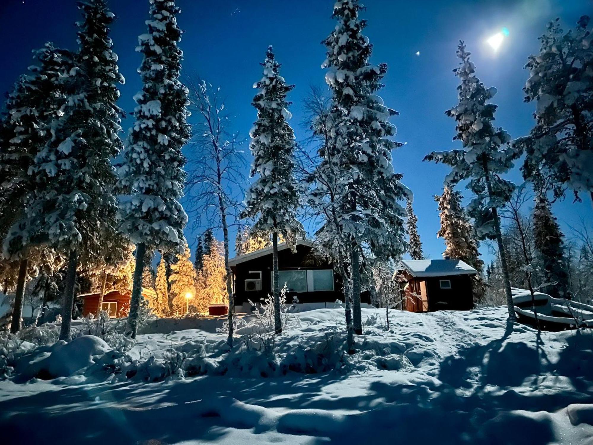 Camp Caroli Family House Villa Jukkasjärvi Kültér fotó