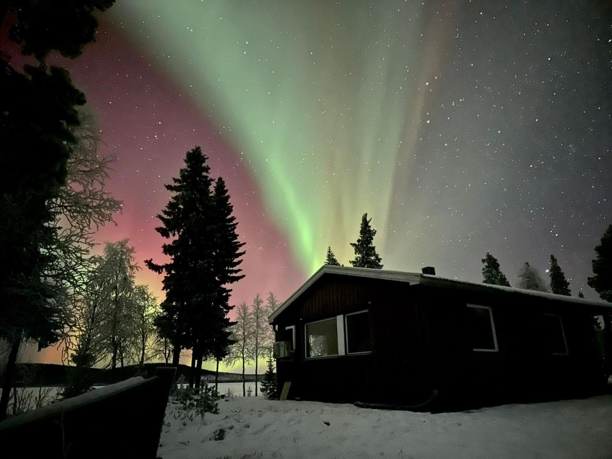 Camp Caroli Family House Villa Jukkasjärvi Kültér fotó