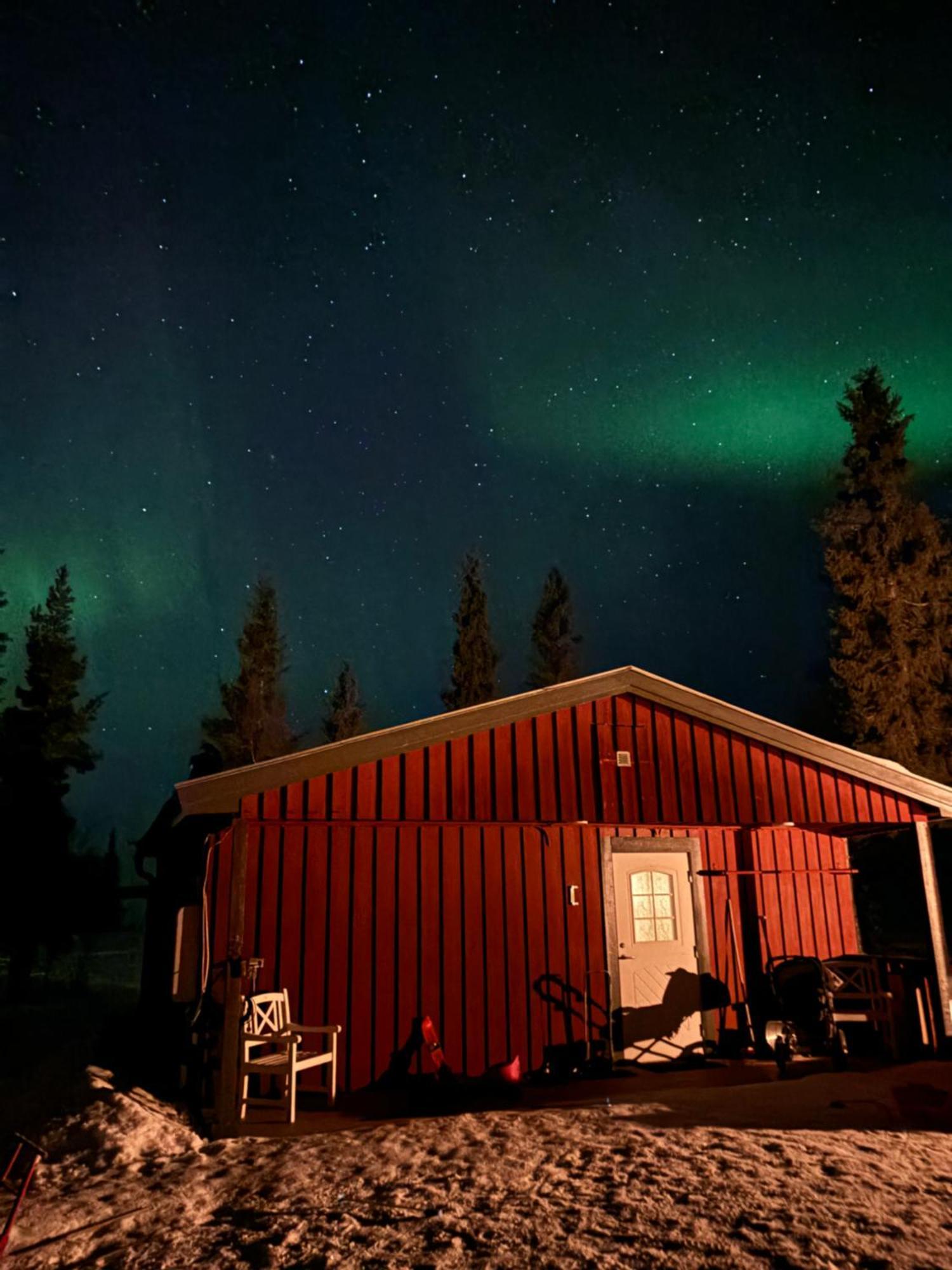Camp Caroli Family House Villa Jukkasjärvi Kültér fotó