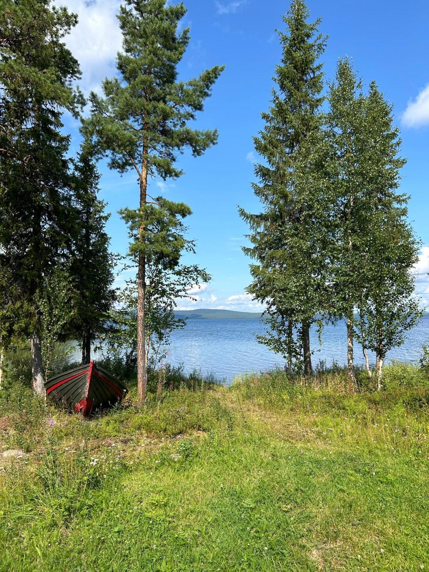 Camp Caroli Family House Villa Jukkasjärvi Kültér fotó