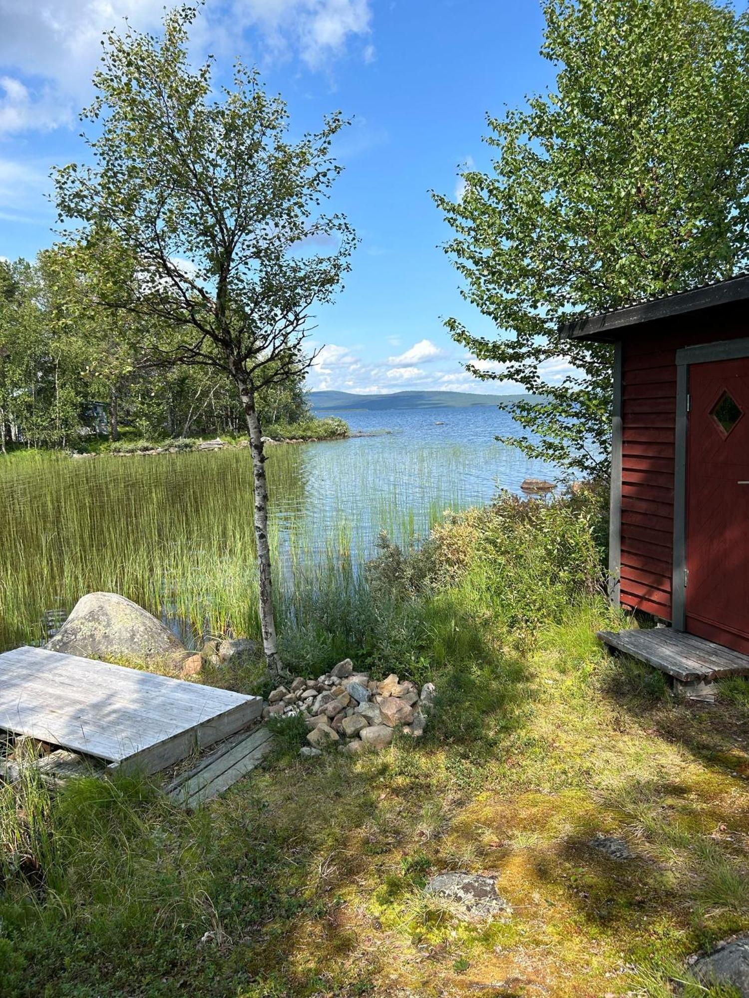 Camp Caroli Family House Villa Jukkasjärvi Kültér fotó